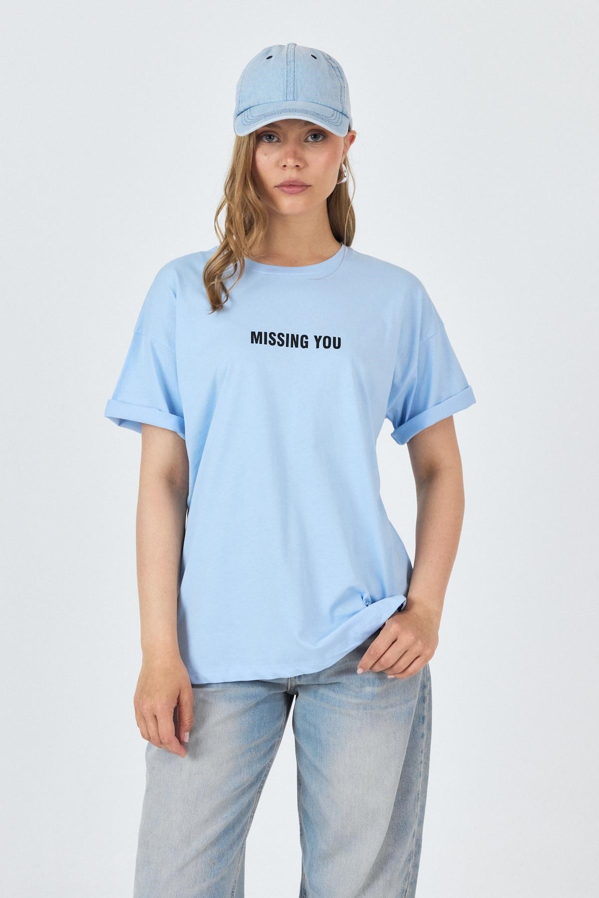Kadın Tişört-Mavi Yazı Baskılı Pamuklu Oversize Tişört 2150-6M-rulem