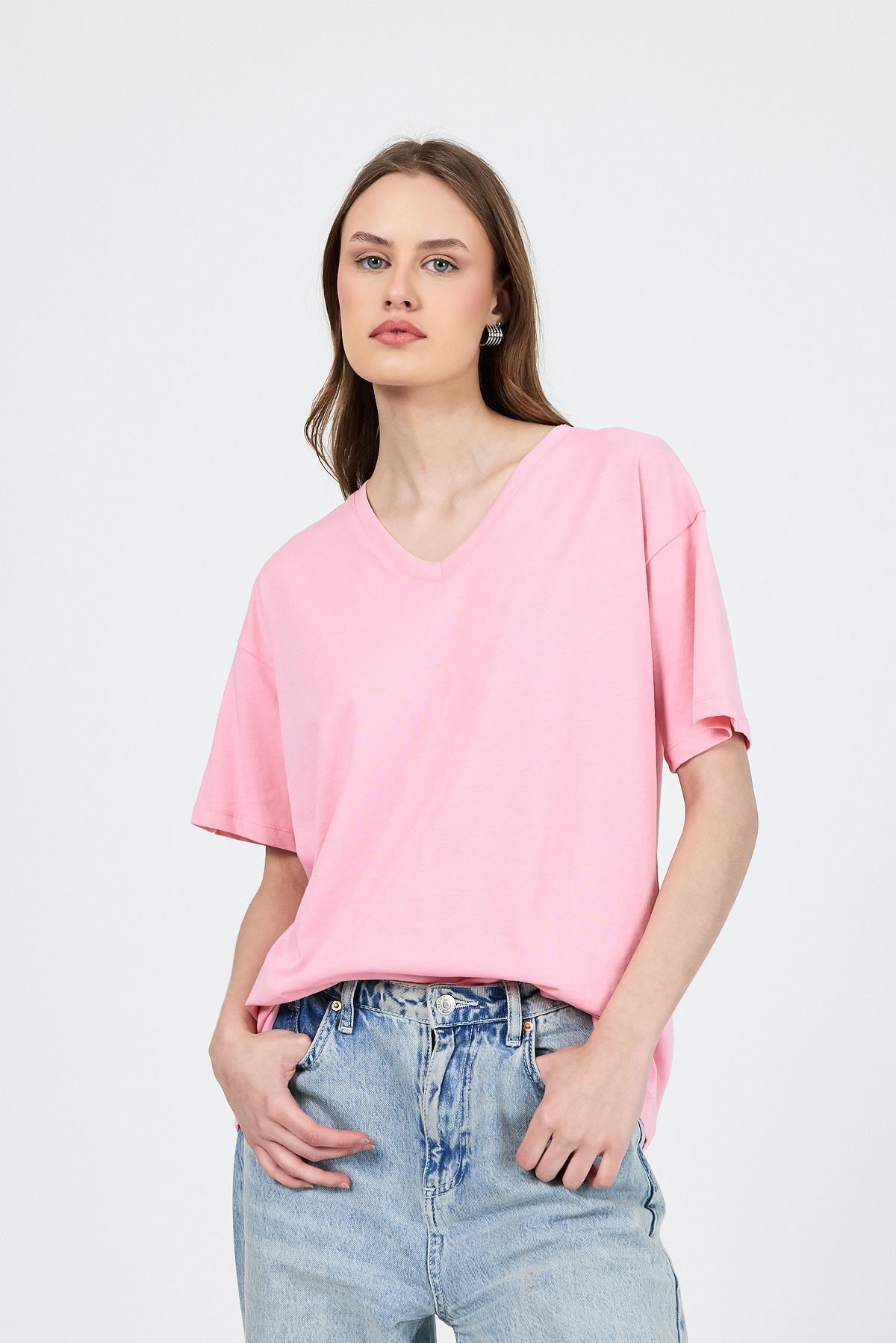 Kadın Tişört-Pembe V Yaka %100 Pamuk Comfort Fit Tişört 2143M-rulem