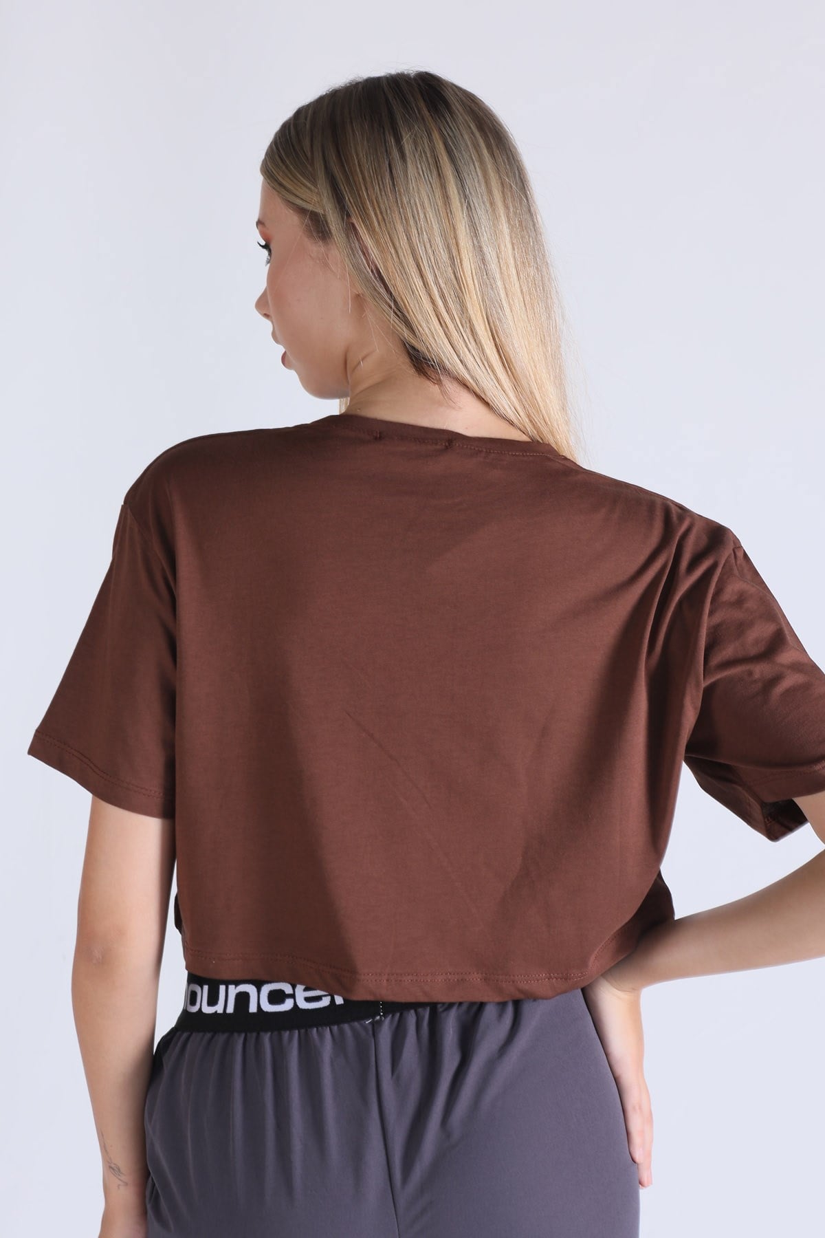 Kahve Caramel Baskı Crop Tişört 5164