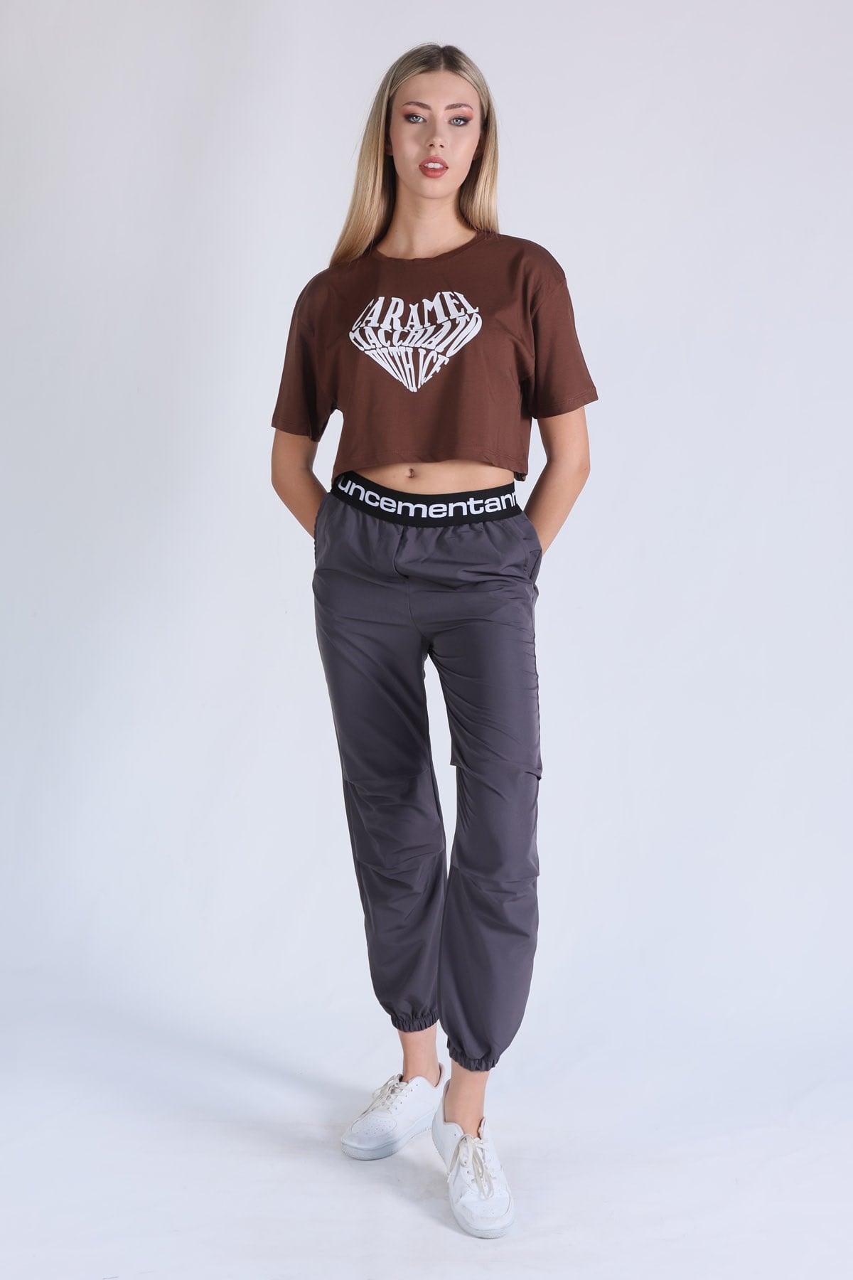 Kahve Caramel Baskı Crop Tişört 5164