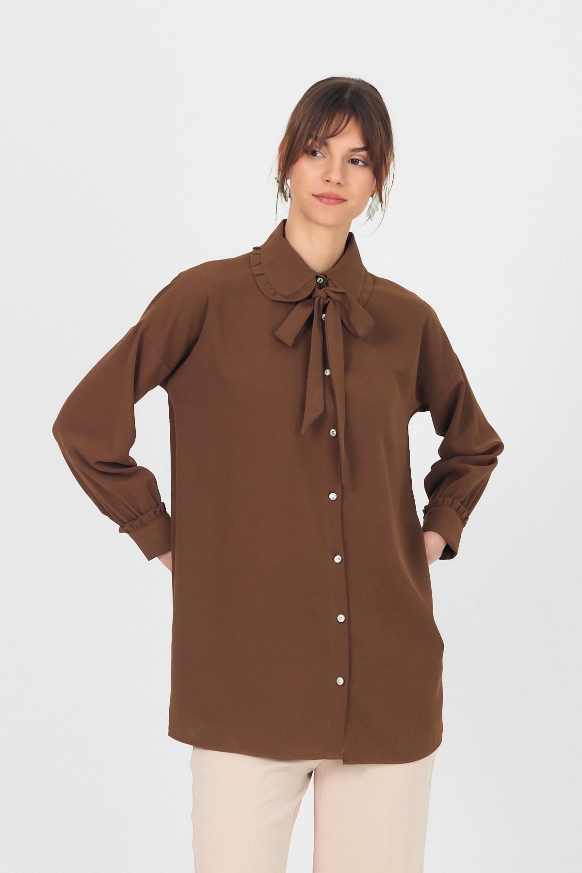 Kahve Fırfır Yaka Detaylı Bağlamalı Tunik 4586A