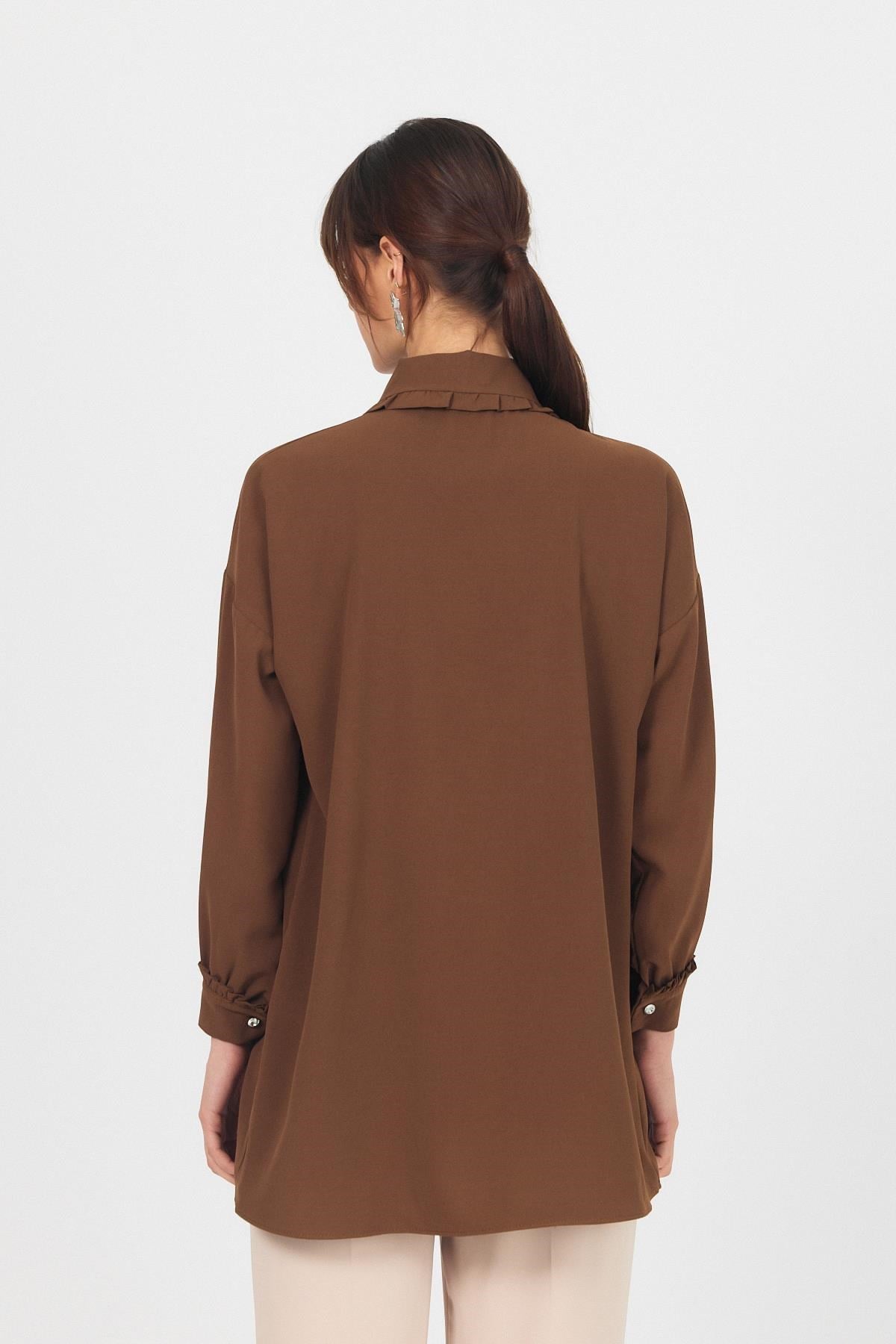 Kahve Fırfır Yaka Detaylı Bağlamalı Tunik 4586A