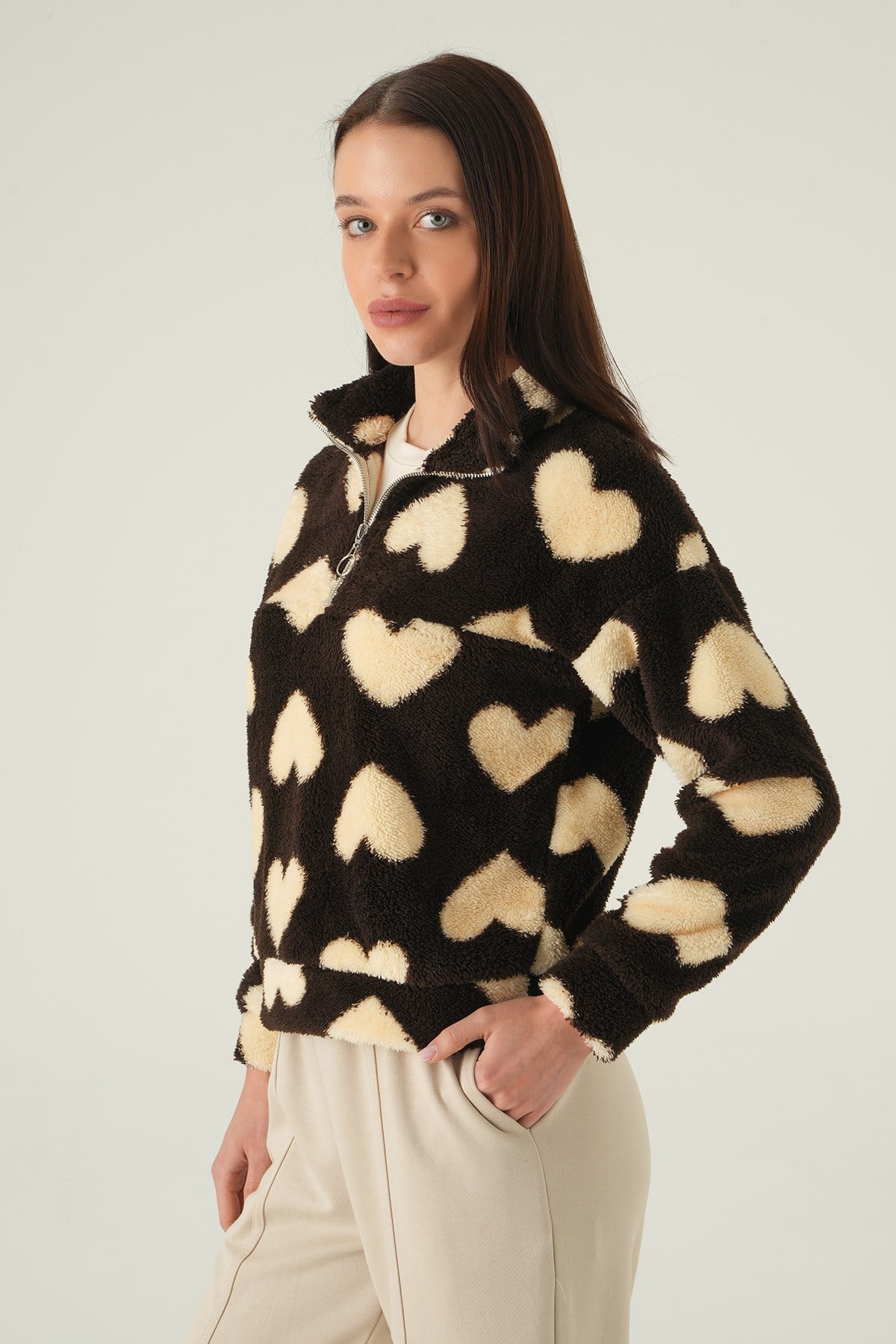 Kahve Kalpli Fermuarlı Sweat 3121A
