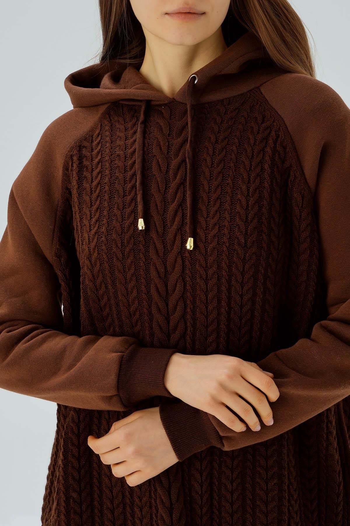 Kahve Kapüşonlu Triko Detay Sweat 3500