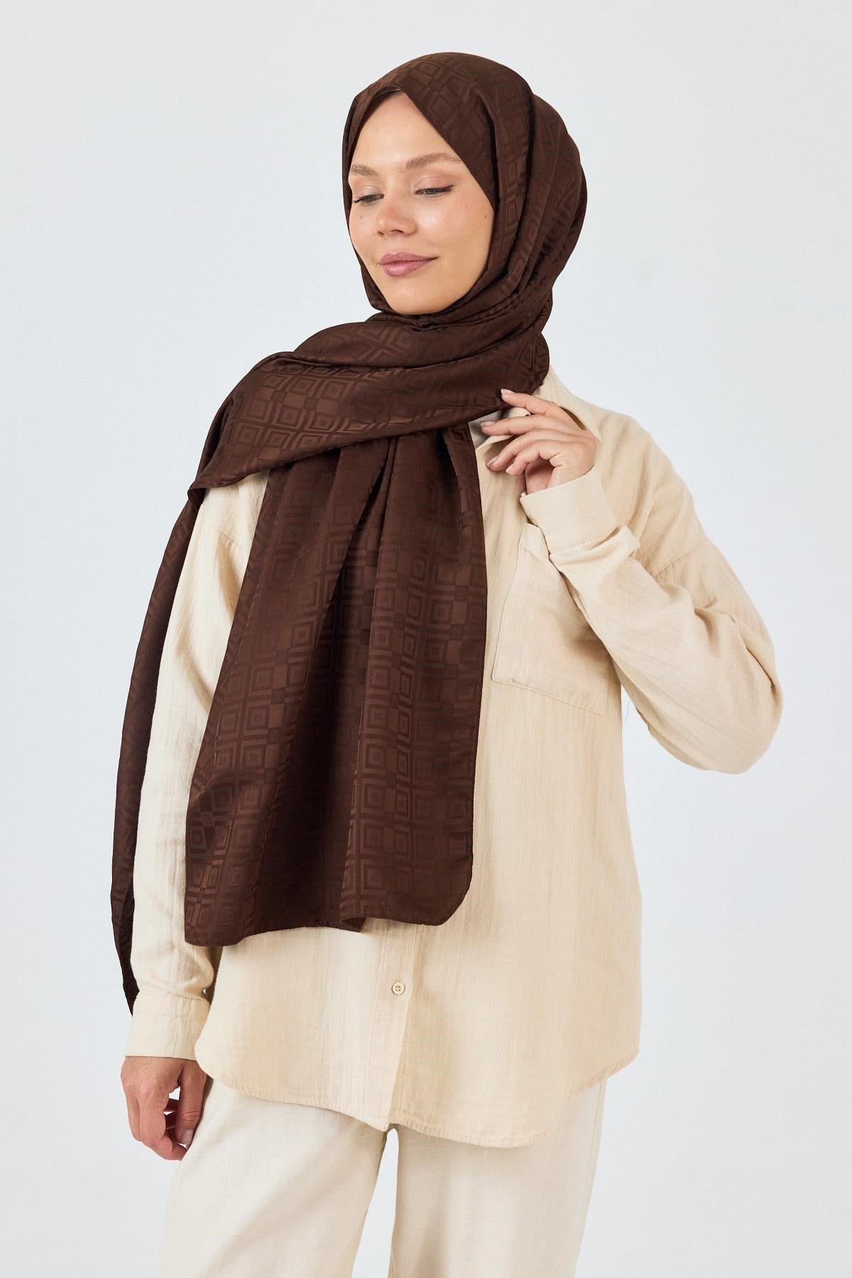 Kahve Kare Desen Jakar Şal 5692