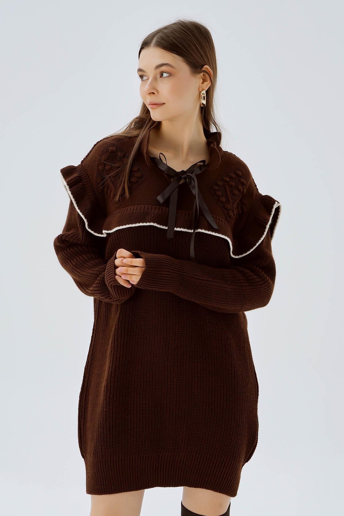 Kahve Kurdele Detay Kazak 3296