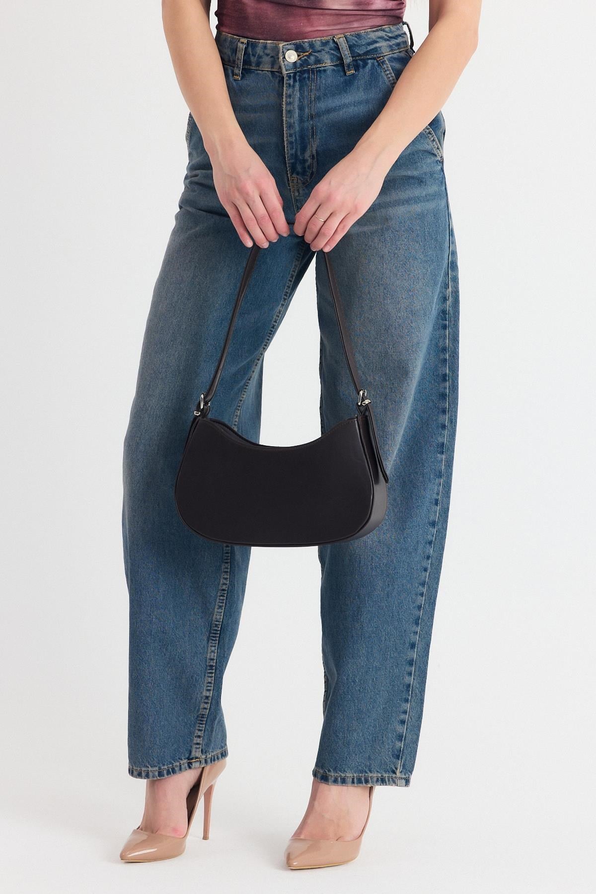 Kahve Oval Baget Çanta 3001