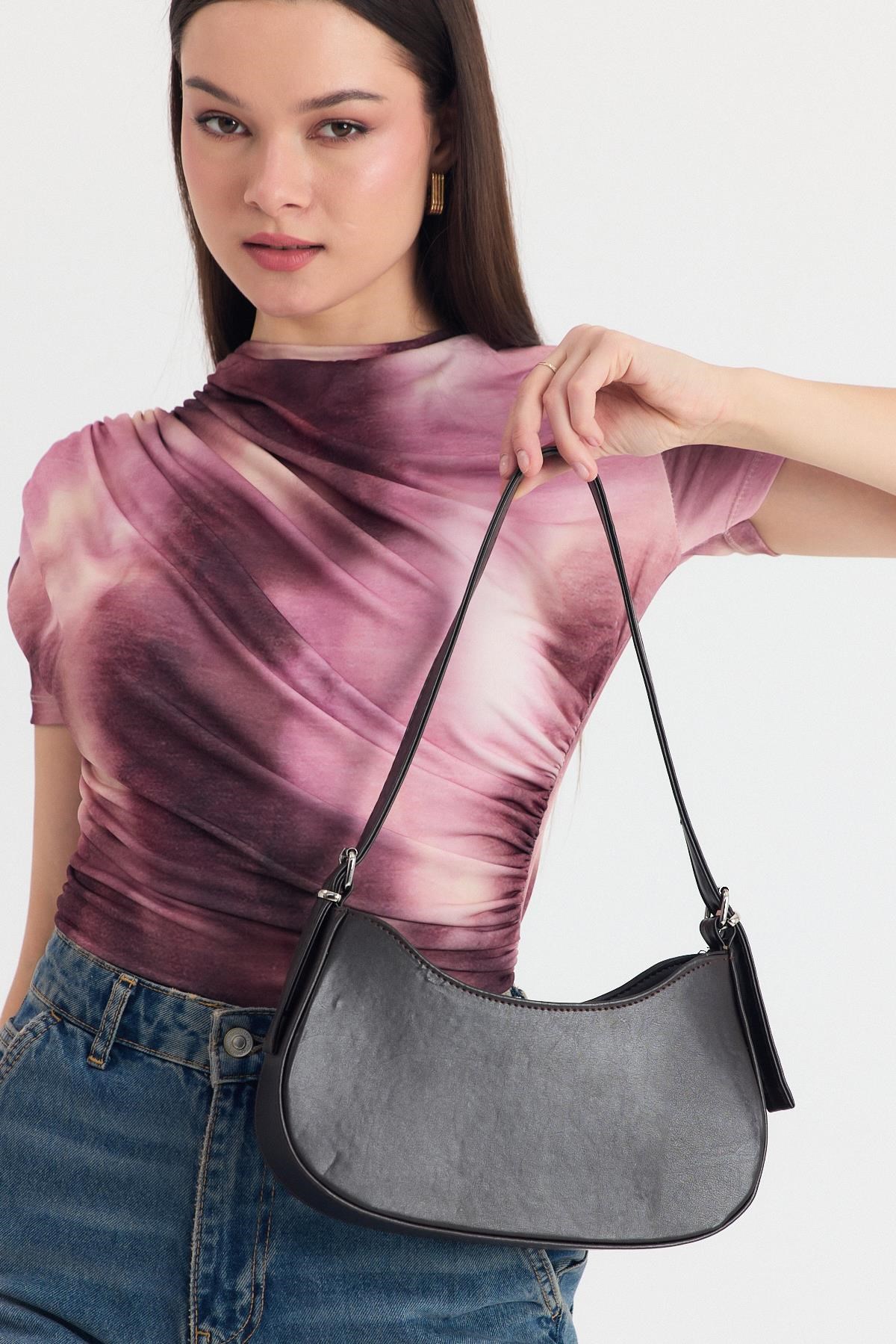 Kahve Oval Baget Çanta 3001