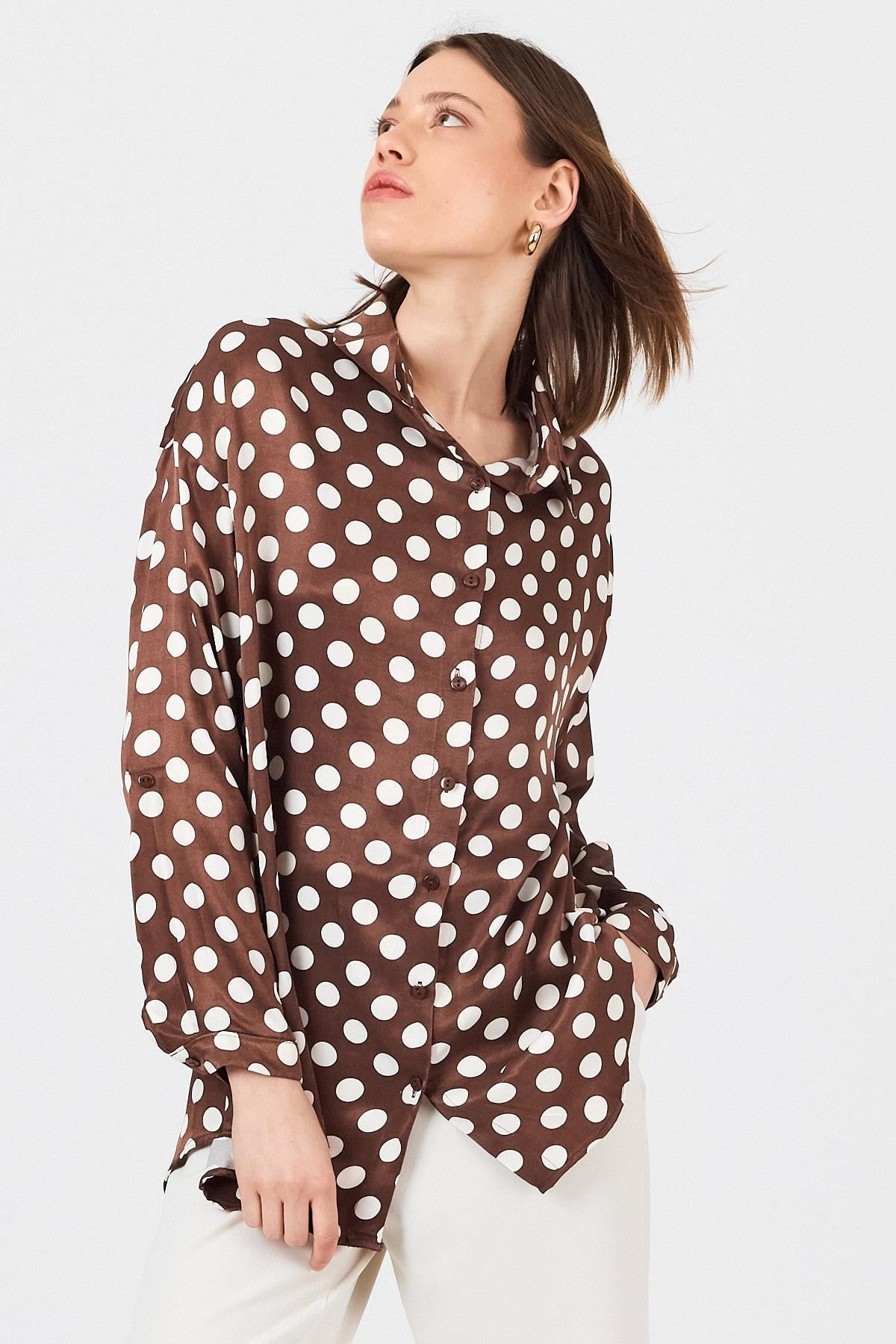Kahve Puantiye Desen Oversize Saten Gömlek 9411