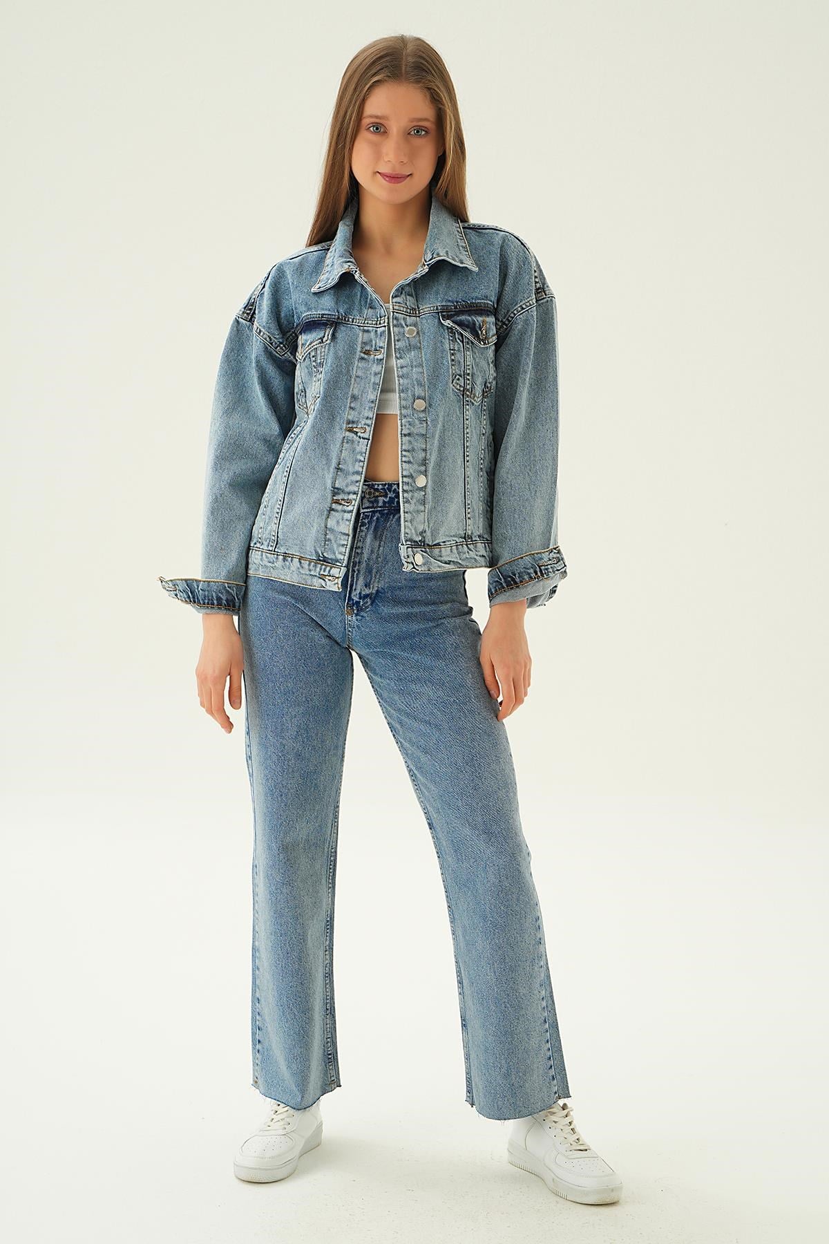 Kar Yıkama Sırt Baskılı Jean Ceket 2301