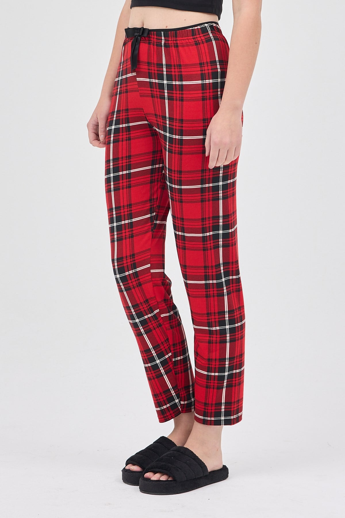 Kırmızı Desenli Kadın Pijama 4543