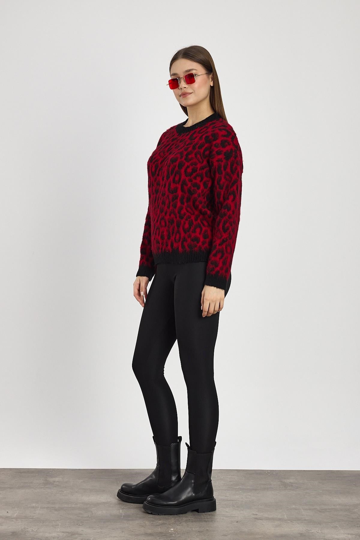 Kırmızı Leopar Desen Kazak 6702