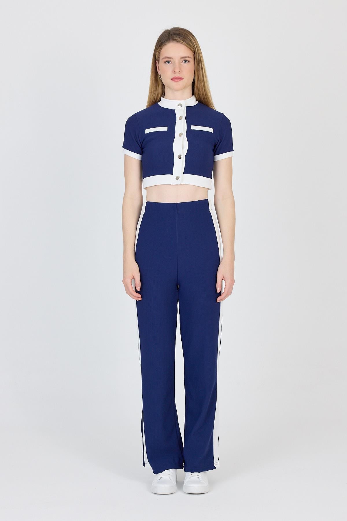 Laci Düğmeli Crop Bluz & Şeritli Palazzo Pantolon Takım 2214