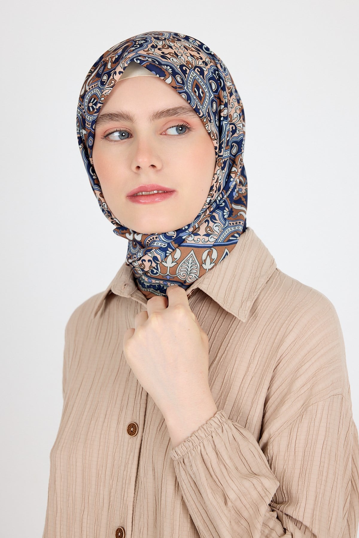 Laci Etnik Desenli Eşarp 3013