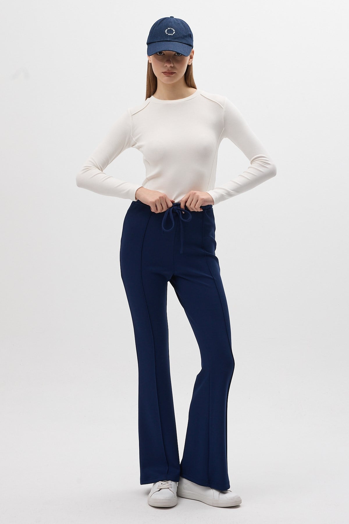 Lacivert Geniş Paça Beli Bağcıklı Kadın Pantolon 8246A