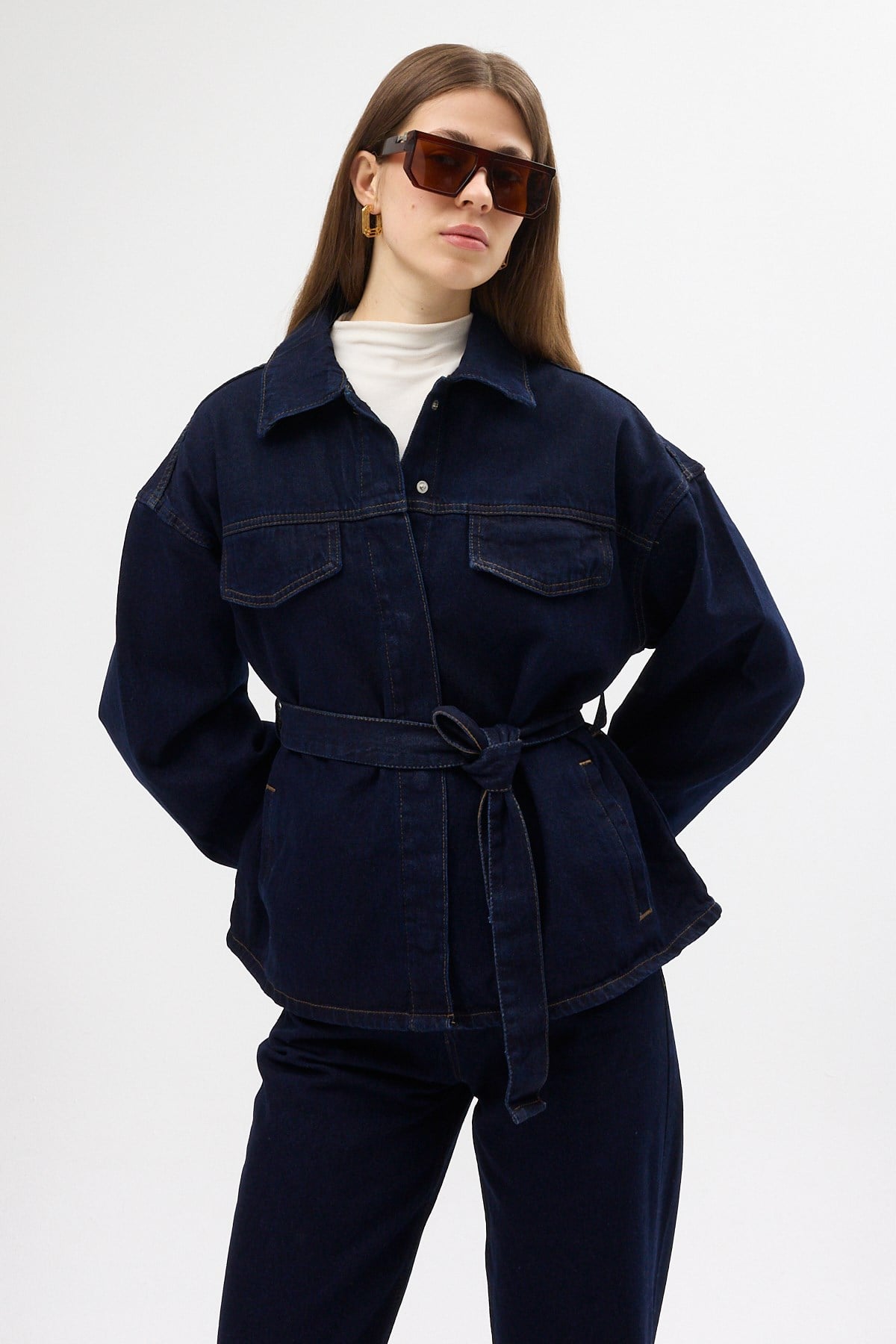 Lacivert Kuşaklı Jean Ceket ve Geniş Paça Pantolon Kadın Takım 3498