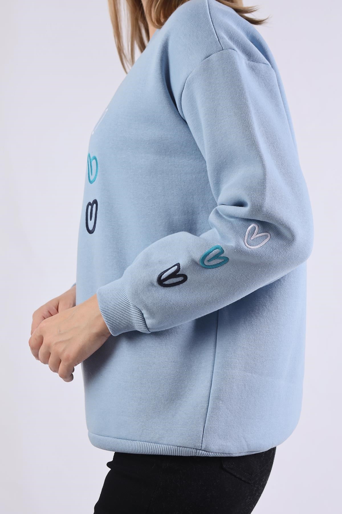 Mavi Bisiklet Yaka Kalp Nakışlı Sweat 9175M