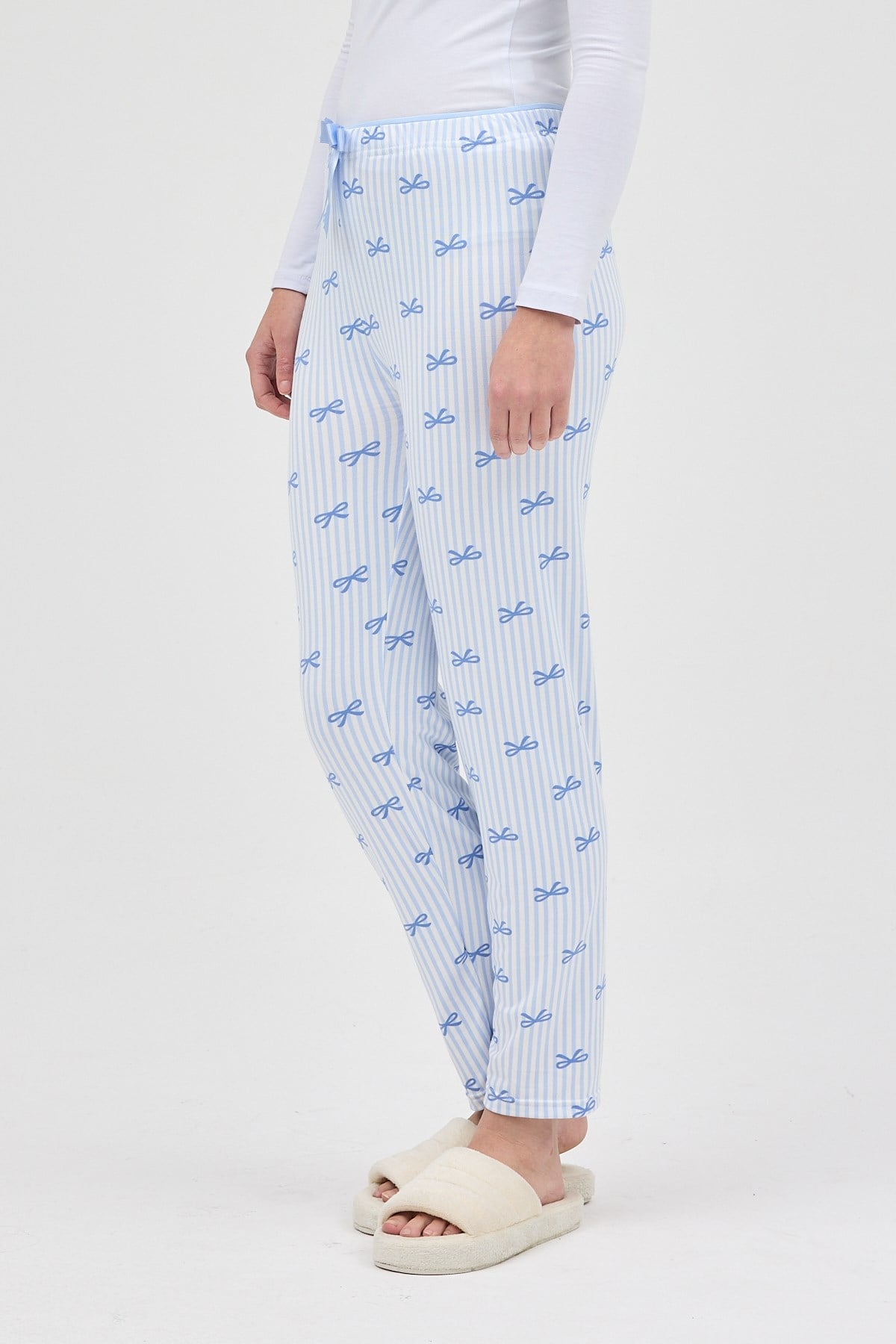 Mavi Fiyonk Desenli Lastik Bel Kadın Pijama Altı 4528