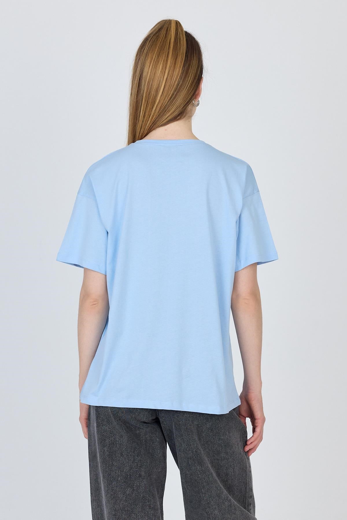 Mavi Yazı Baskılı %100 Pamuk Oversize Tişört 2150-5M