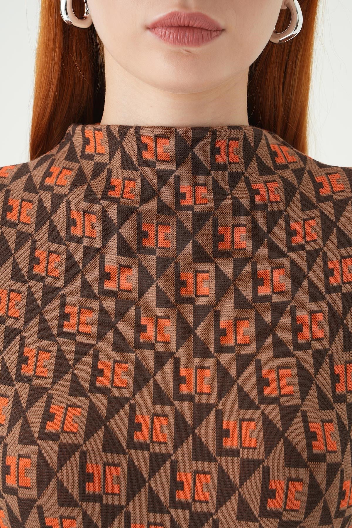 Orange Desenli Dik Yaka Bluz 242143