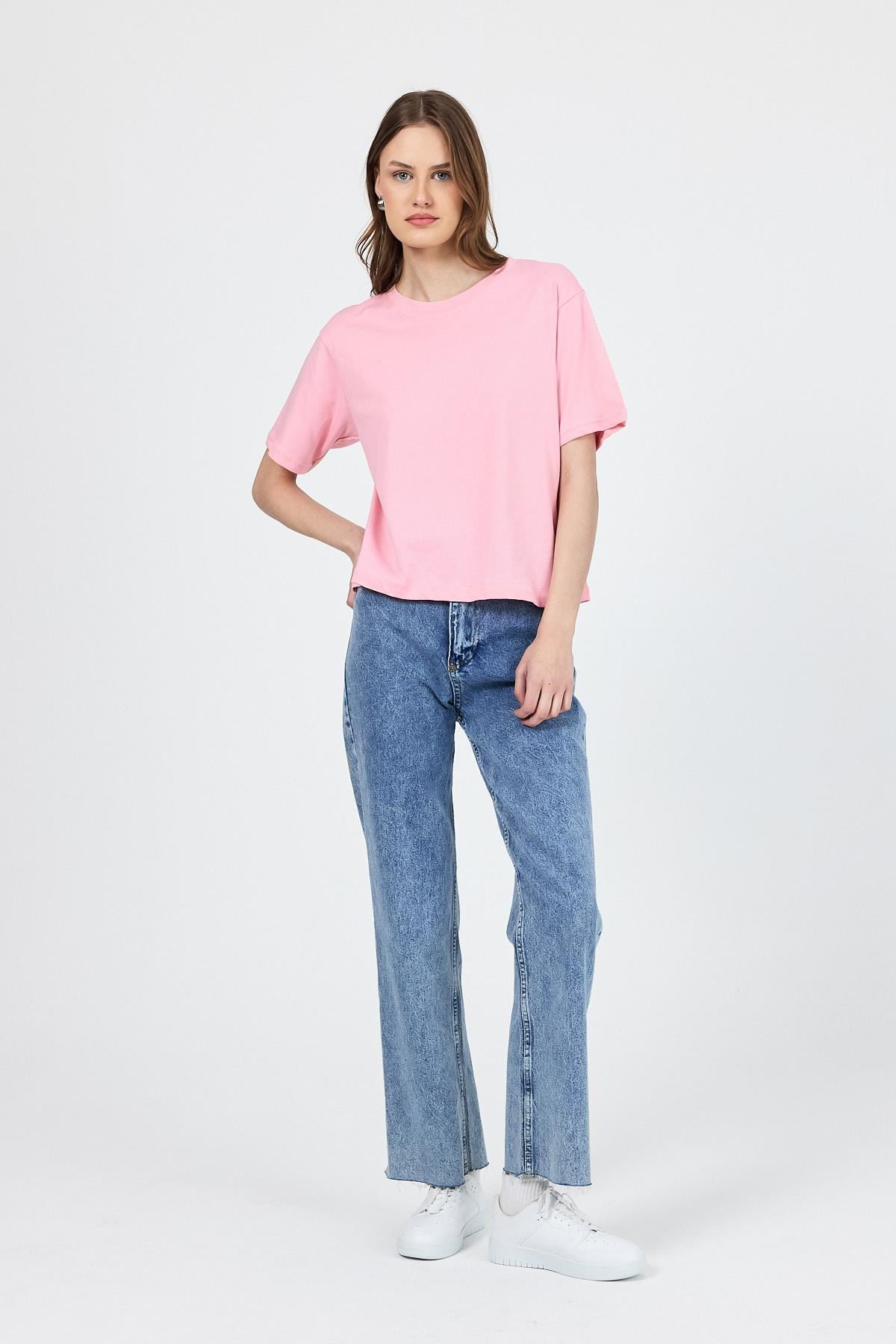 Pembe Bisiklet Yaka %100 Pamuk Relaxed Fit Tişört 2142M