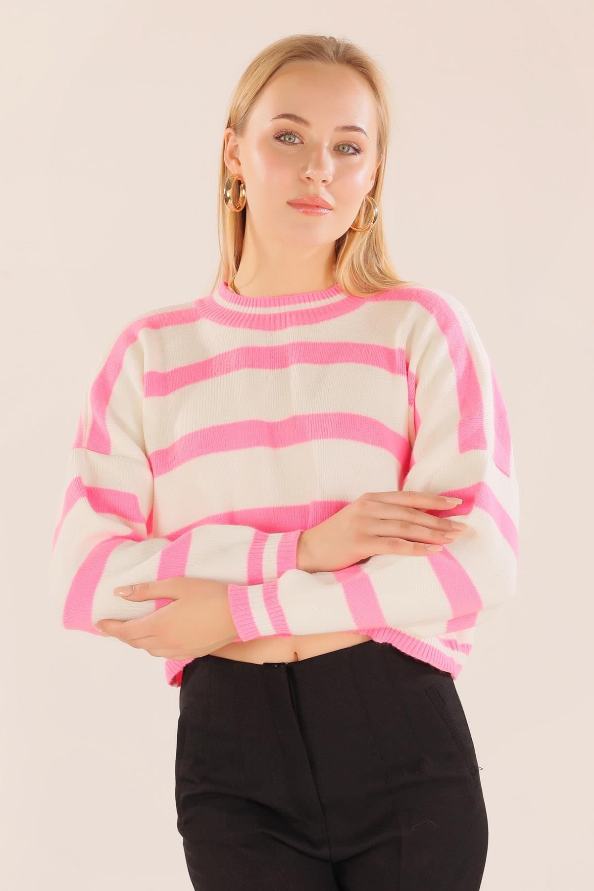Pembe Bisiklet Yaka Kazak 6016