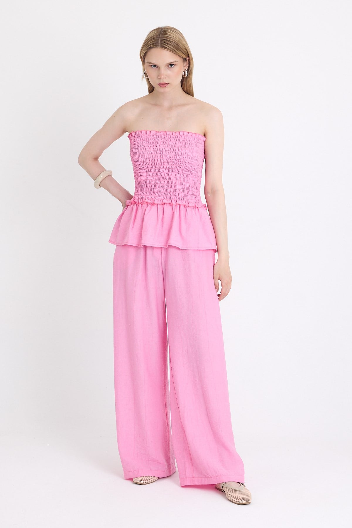 Pembe Büzgülü Straplez Bluz ve Bol Paça Pantolon Takım 5249