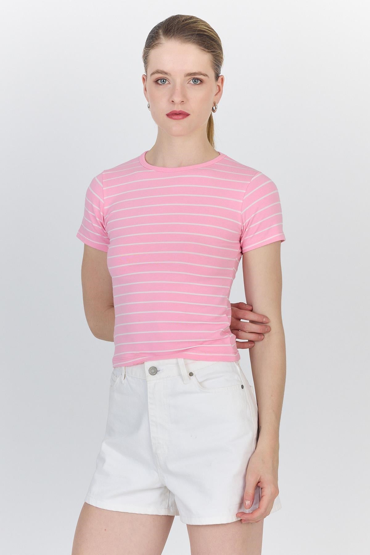 Pembe Çizgili Pamuklu Crop Tişört 4014