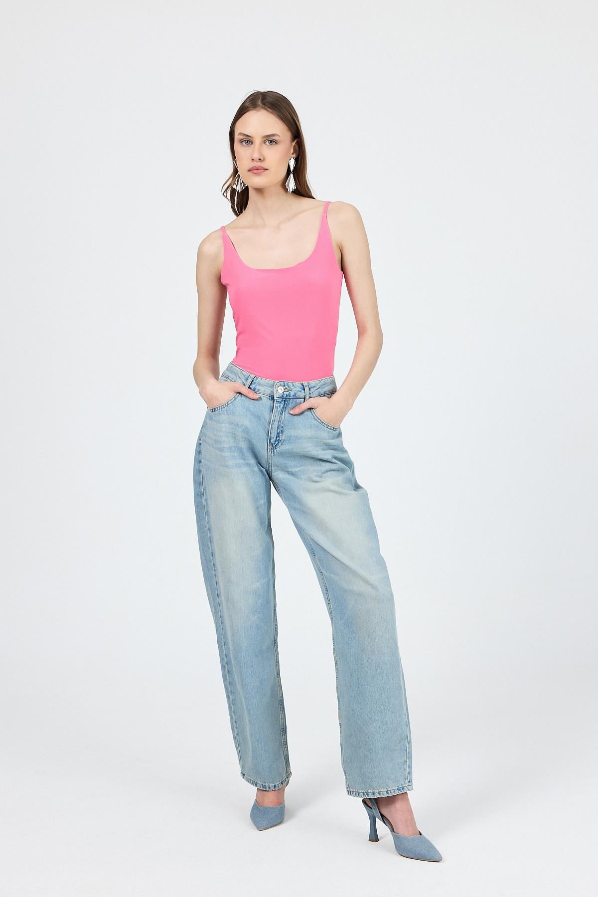 Pembe İnce Askılı Çıtçıtlı Bodysuit 13255