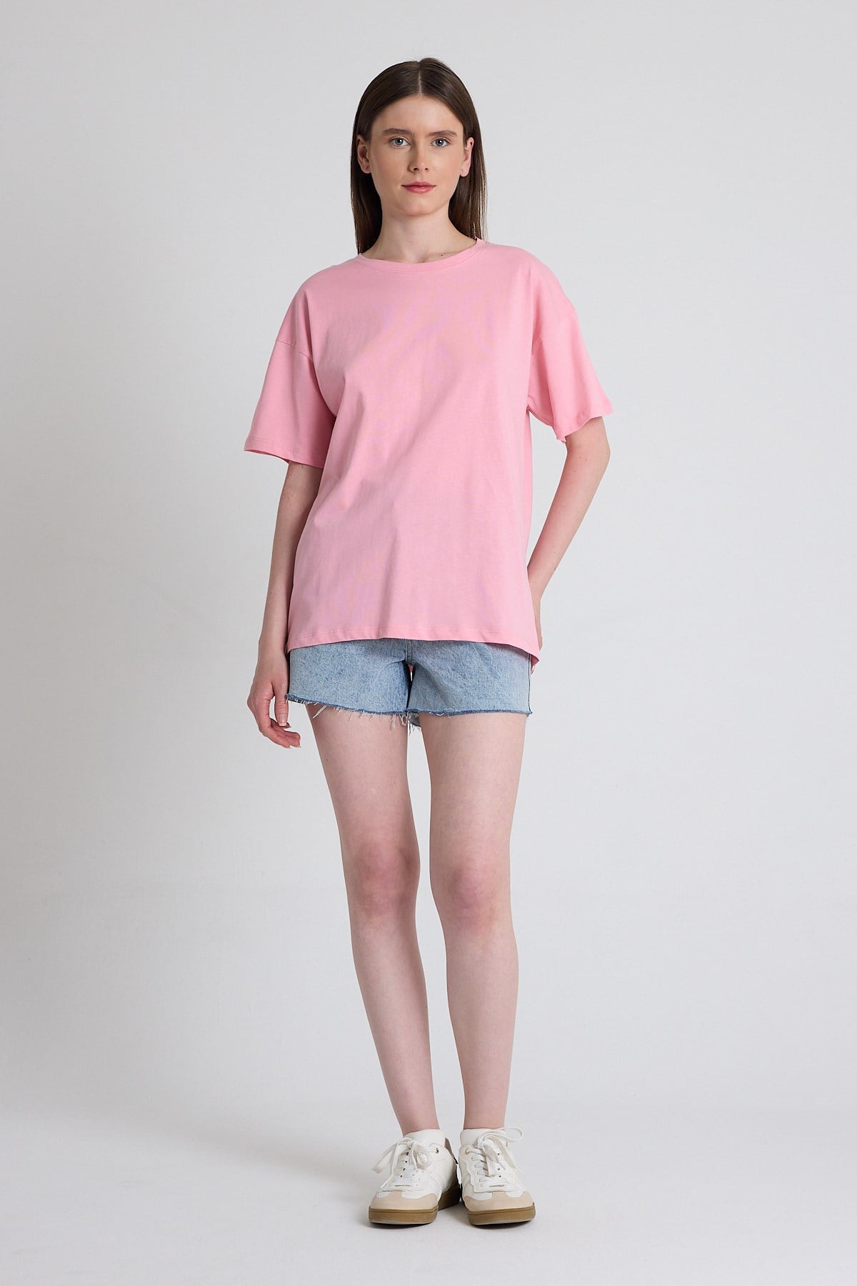 Pembe Omuz Yazı Baskılı %100 Pamuk Oversize Tişört 2150-30M