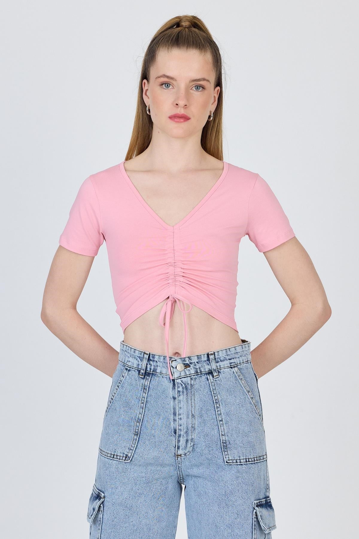 Pembe V Yaka Büzgülü Crop Tişört 9201M