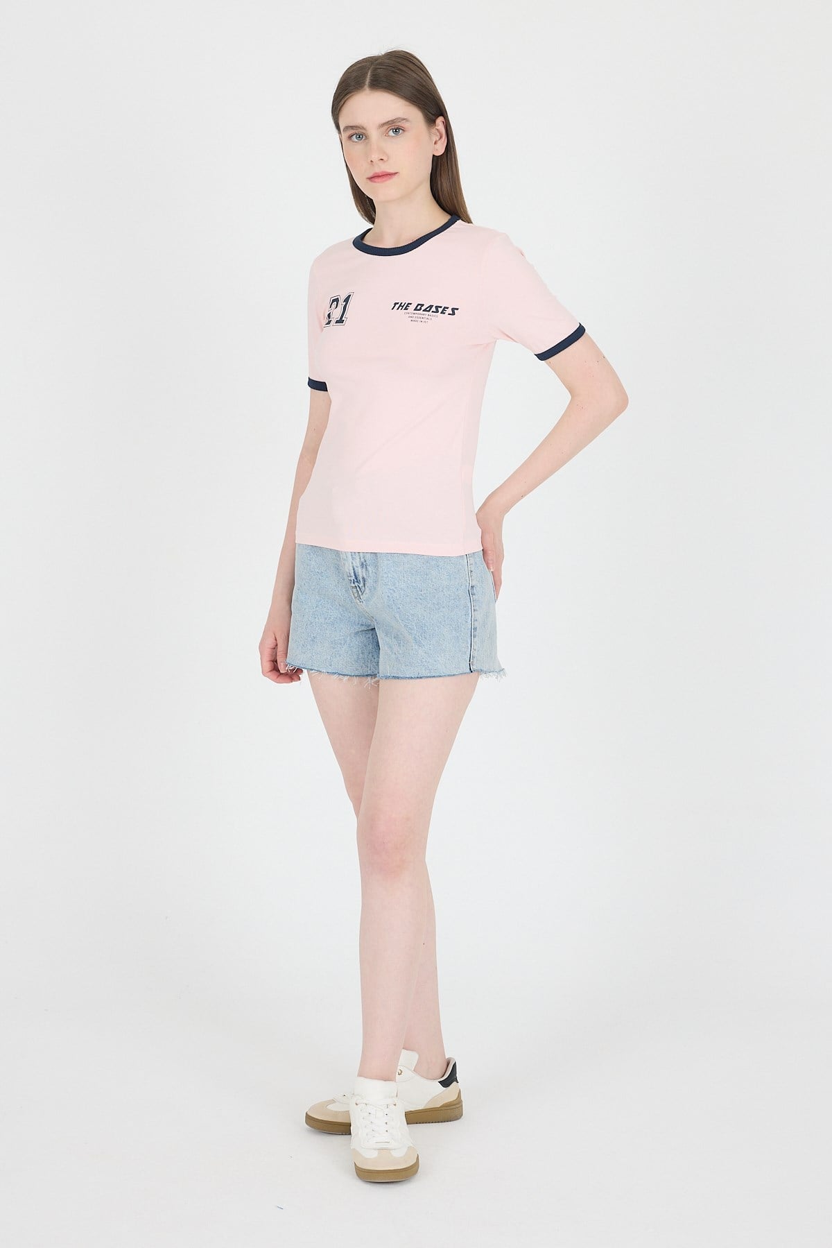 Pudra Ribanalı Yazı Baskılı Slim Fit Tişört 5981