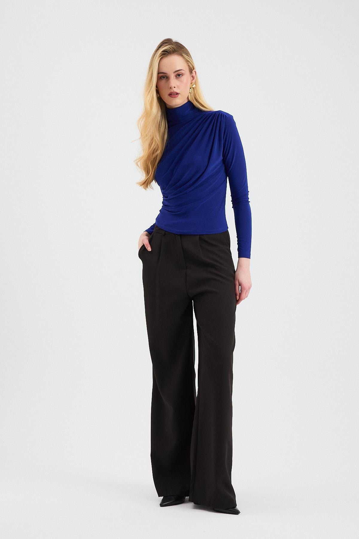 Saks Büzgü Detay Sandy Bluz 20059