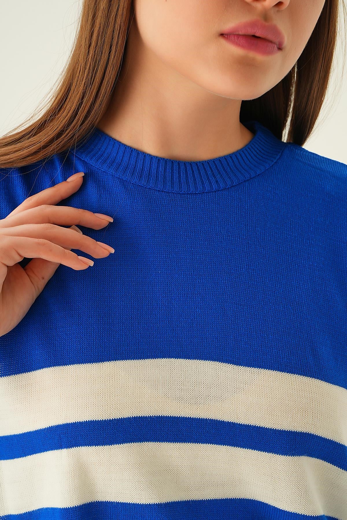 Saks Çizgi Detay Oversize Tişört 1454
