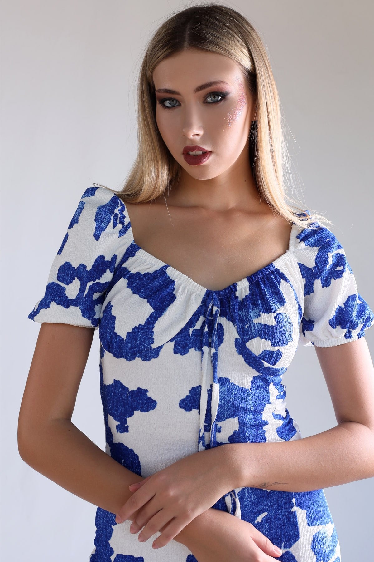 Saks Desenli Yırtmaçlı Elbise 10765