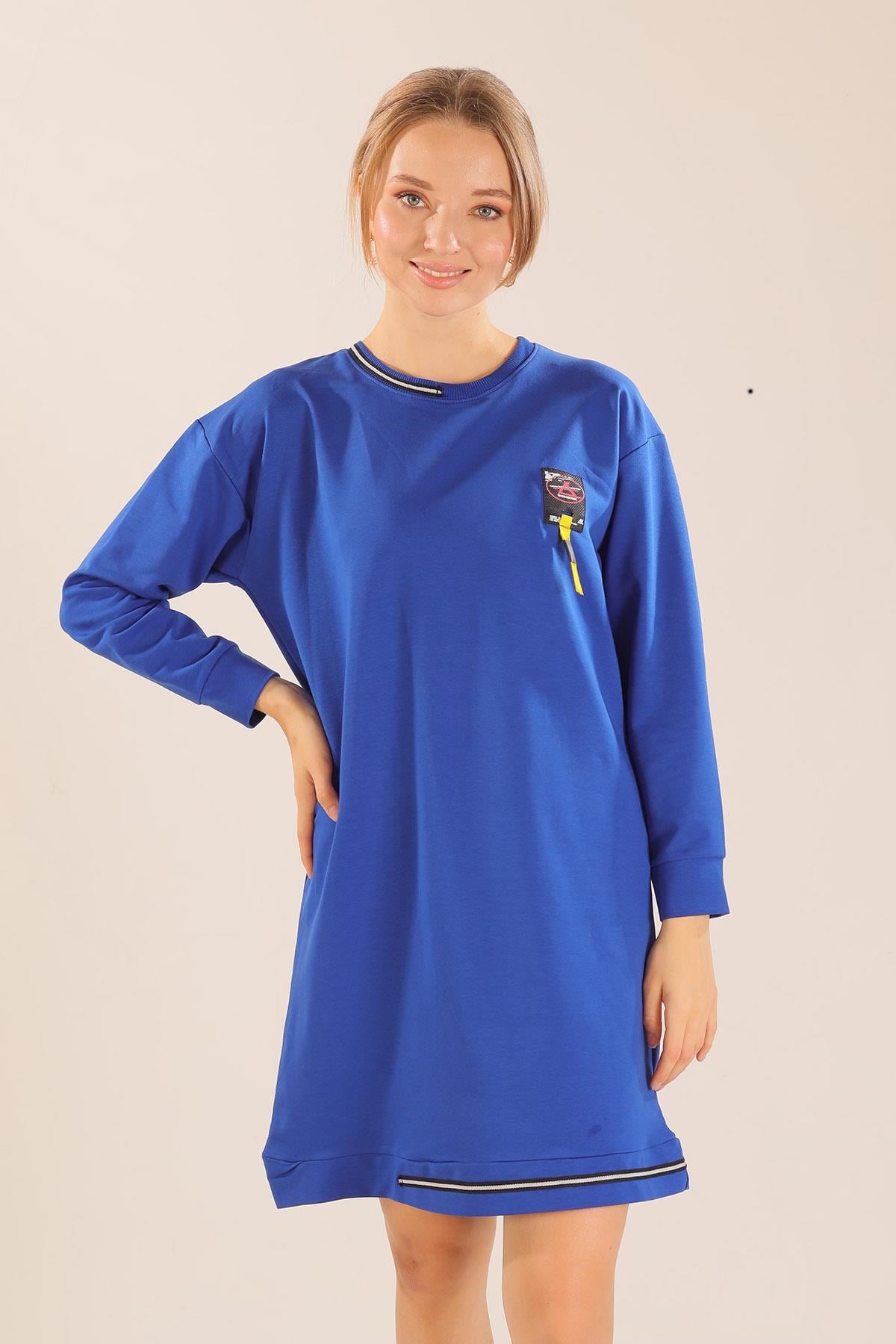 Saks Yaka Şerit Arma Detay Sweat 2684