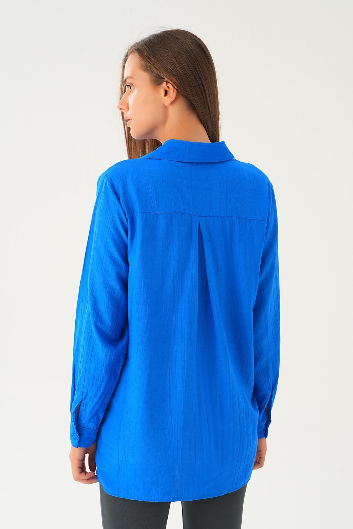 Saks Yan Çıtçıtlı Arka Uzun Gömlek 4014A