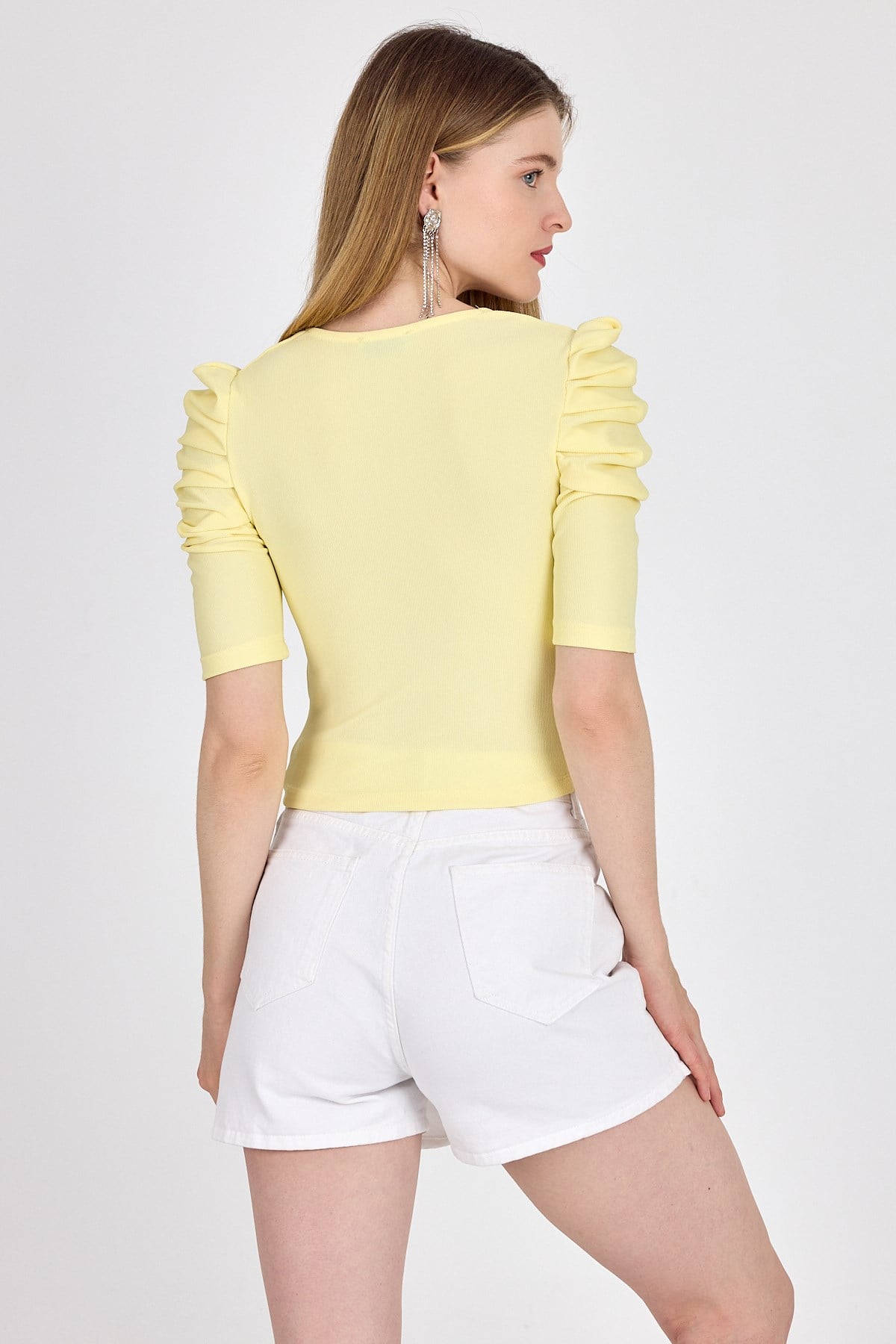Sarı Kare Yaka Fiyonk Detaylı Crop Bluz 1349