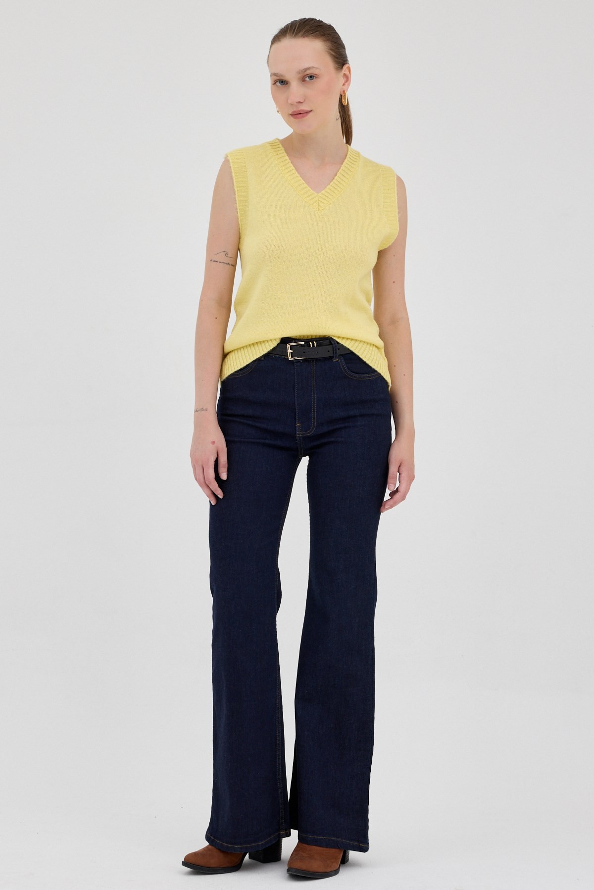 Sarı Oversize V Yaka Kadın Süveter 2292