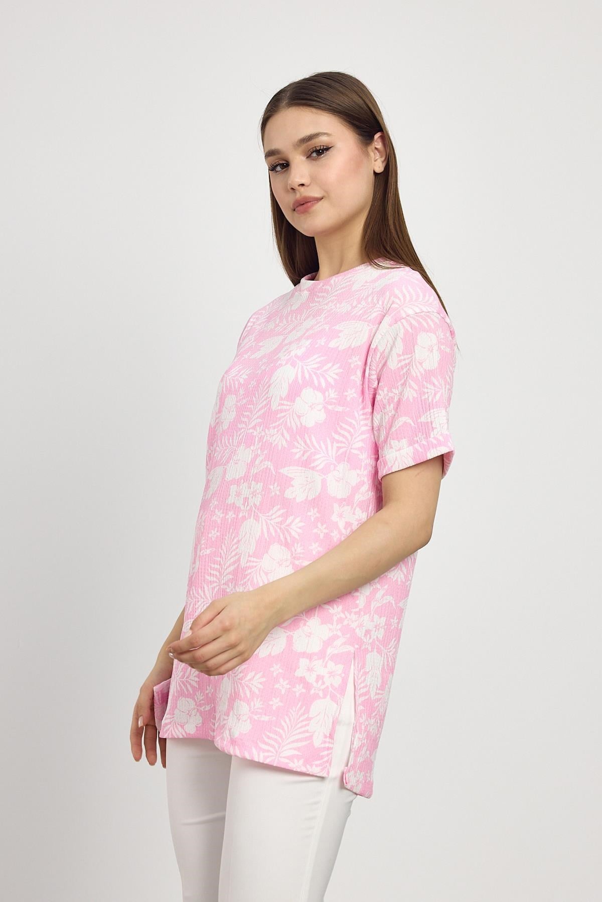 Şeker Pembe Çiçek Desen Tişört 4357A