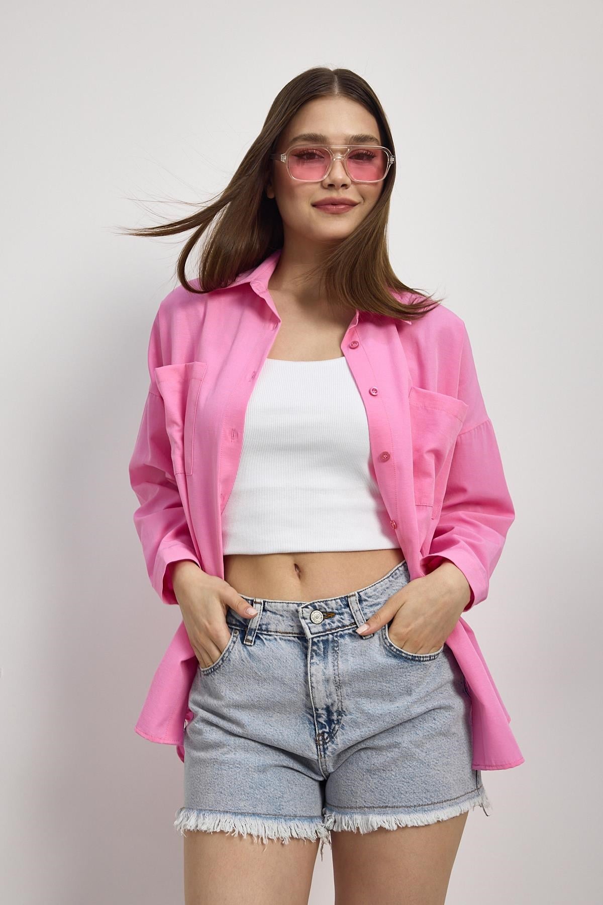 Şeker Pembe Çift Cepli Oversize Uzun Basic Gömlek TCR 6256A