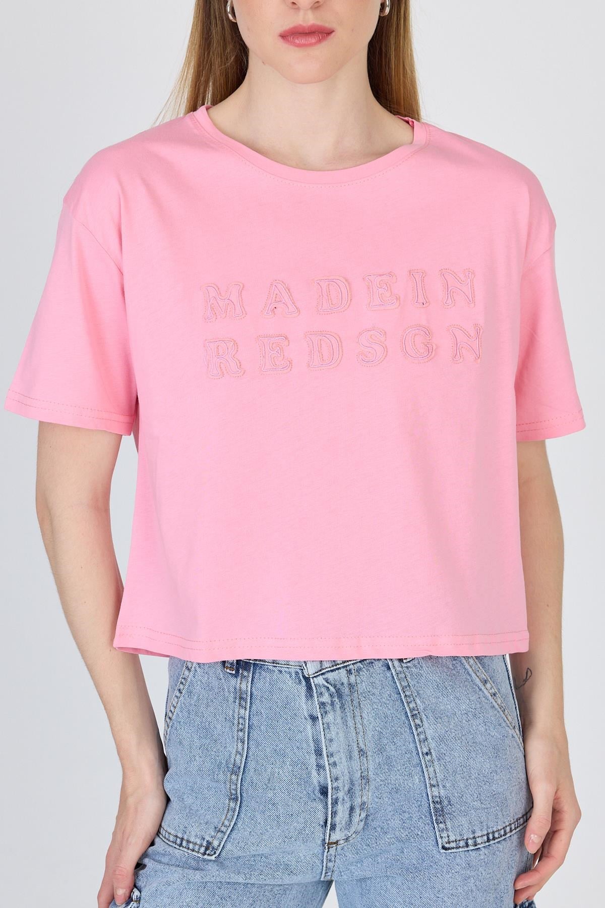Şeker Pembe Yazı Nakışlı Crop Tişört 25259