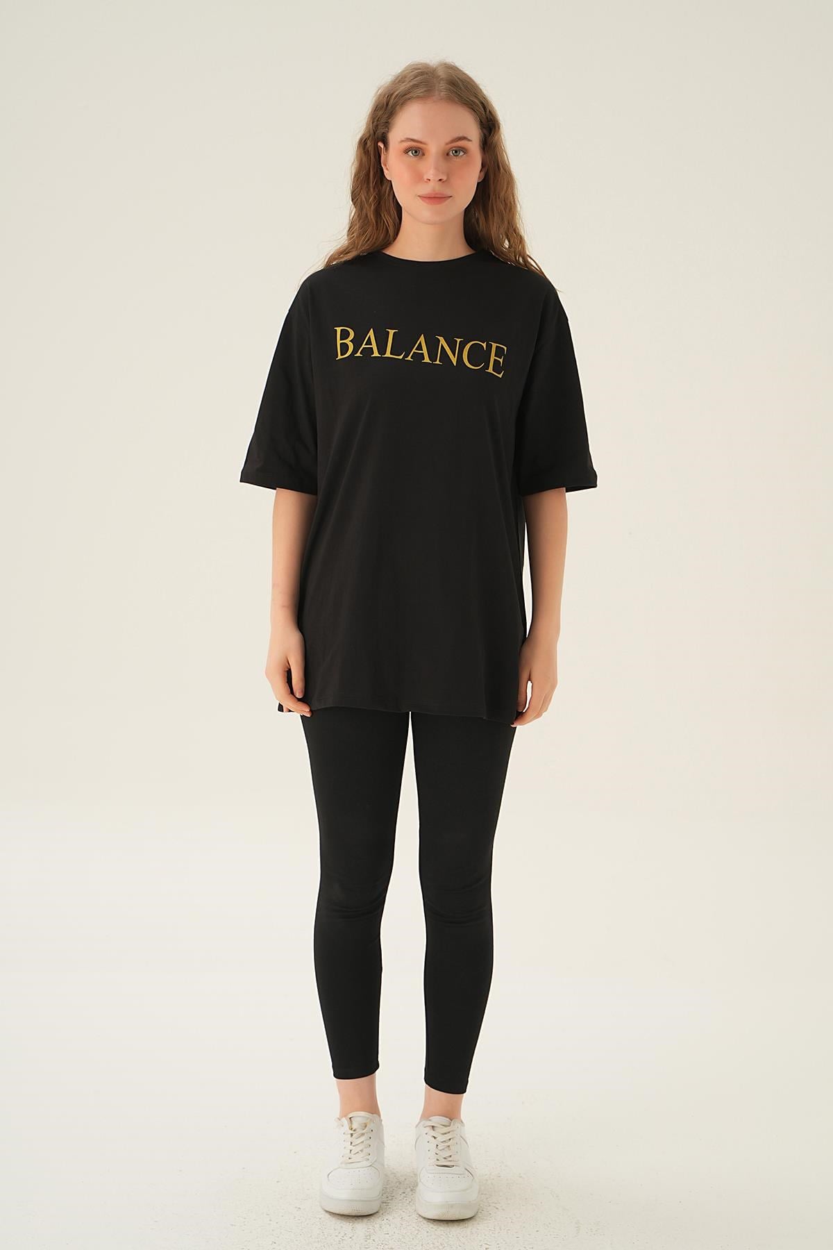 Siyah Balance Baskı Oversize Tişört 1697