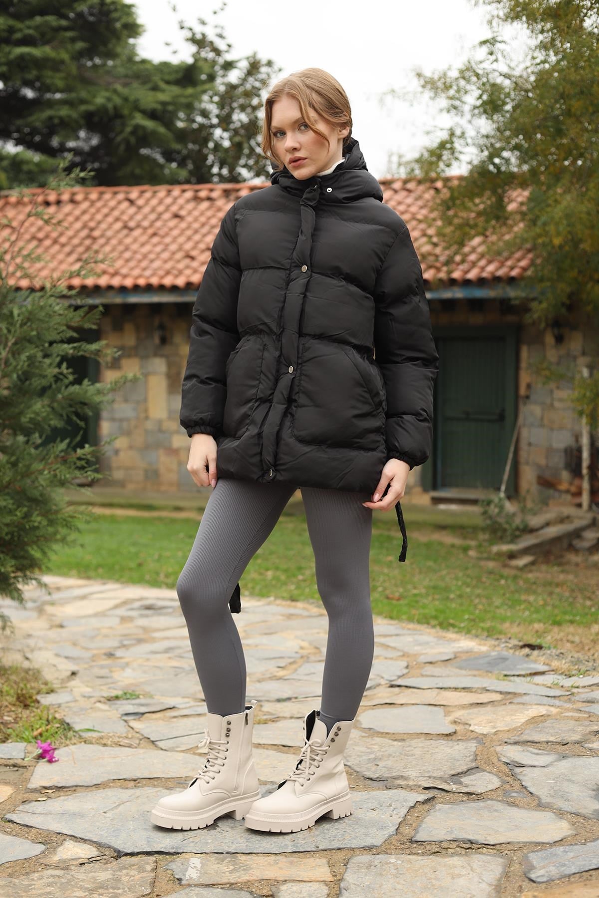 Siyah Beli Bağlamalı Şişme Mont 3015