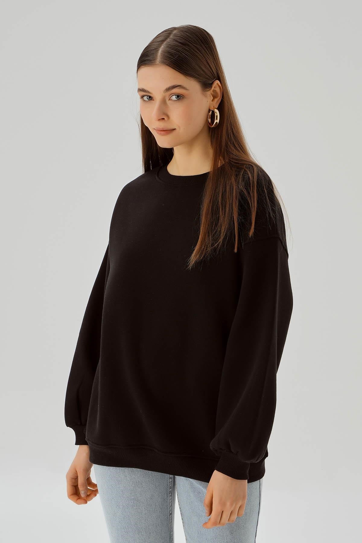 Siyah Bisiklet Yaka Oversize Sweat 3183