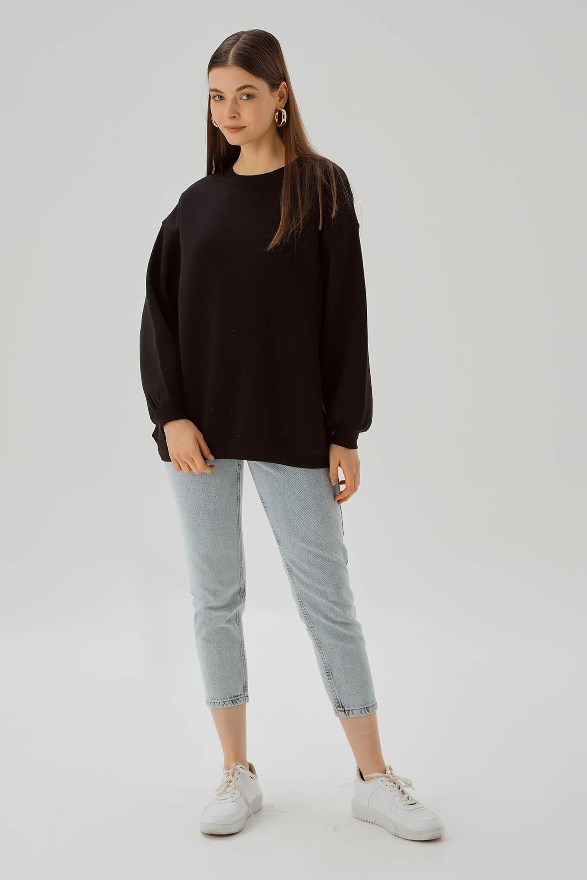 Siyah Bisiklet Yaka Oversize Sweat 3183