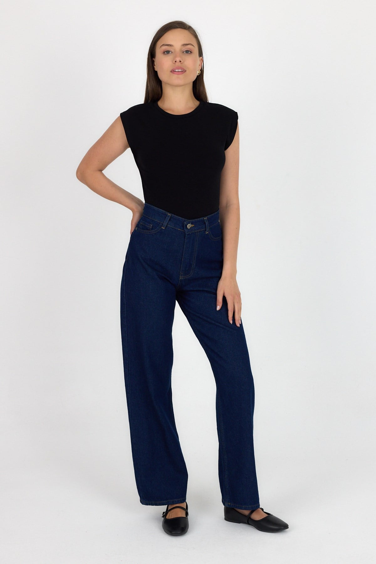 Siyah Bisiklet Yaka Pamuklu Slim Fit Tişört 3050