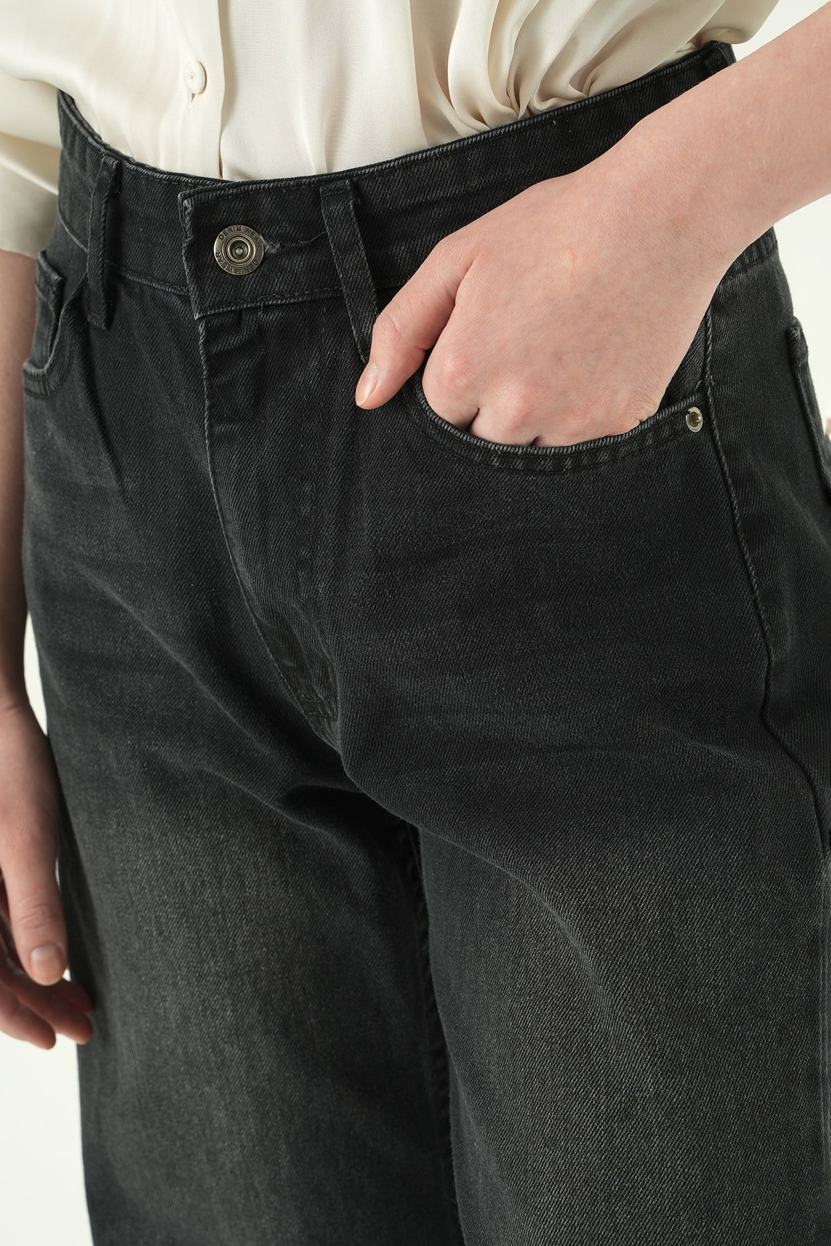 Siyah Bol Paça Pantolon 1062