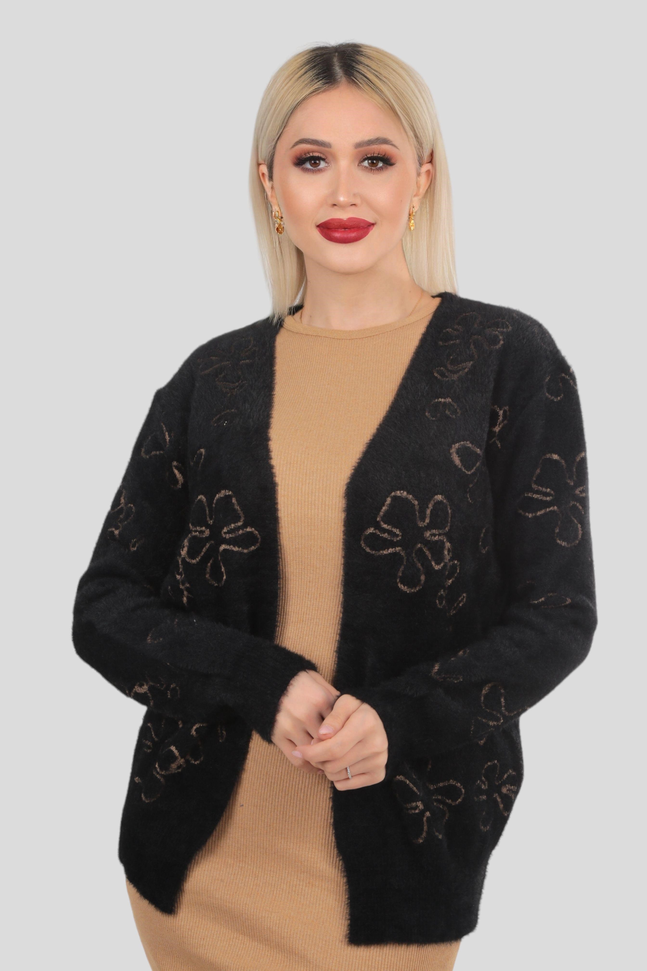 Siyah Çiçek Detay Sakallı Hırka 4160