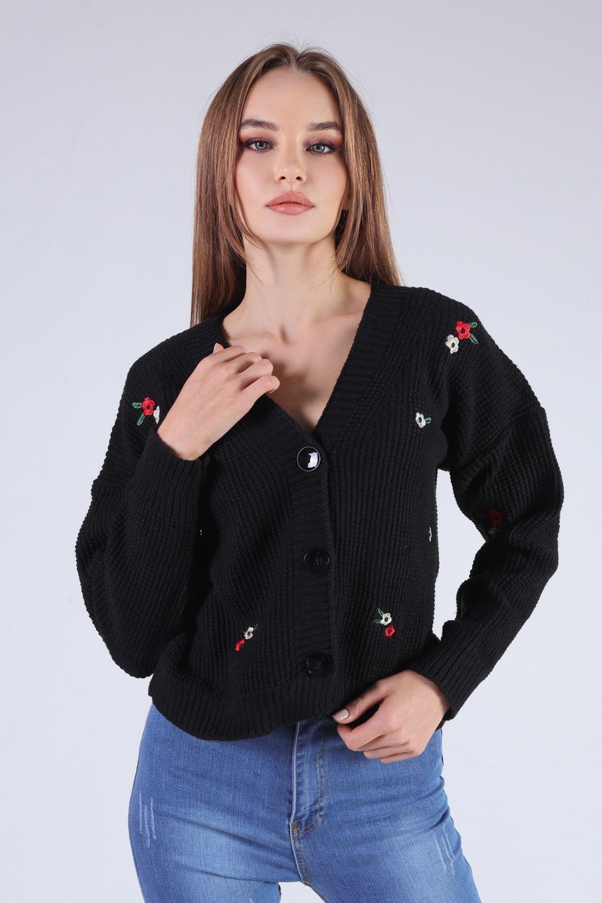 Siyah Çiçekli Kısa Hırka 384